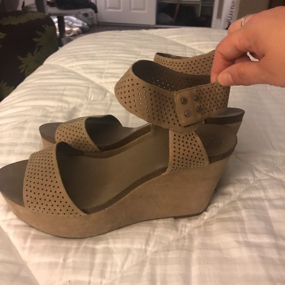 Vince Camuto wedges